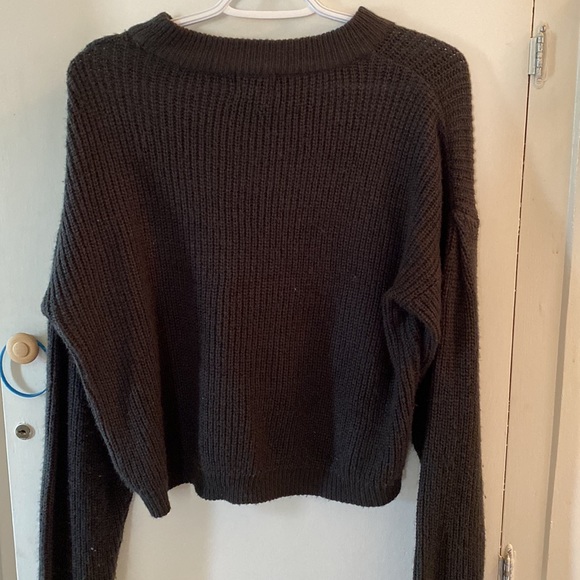 Black Sweatshirt - Picture 2 of 2